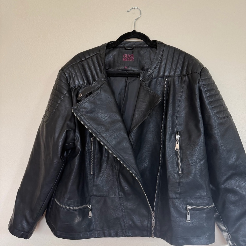 Olivia Miller Black Faux  Leather Moto Jacket - Picture 3 of 7